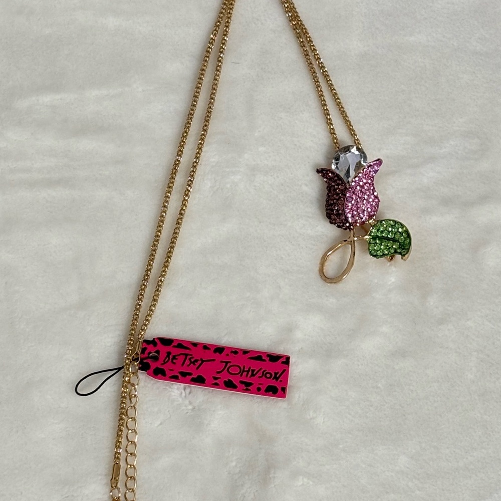 Betsey Johnson Pink and Green Rose Pendant Necklace